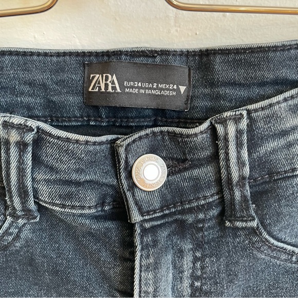 Zara Women’s Skinny High Waisted Dark Blue Jeans - Picture 4 of 4